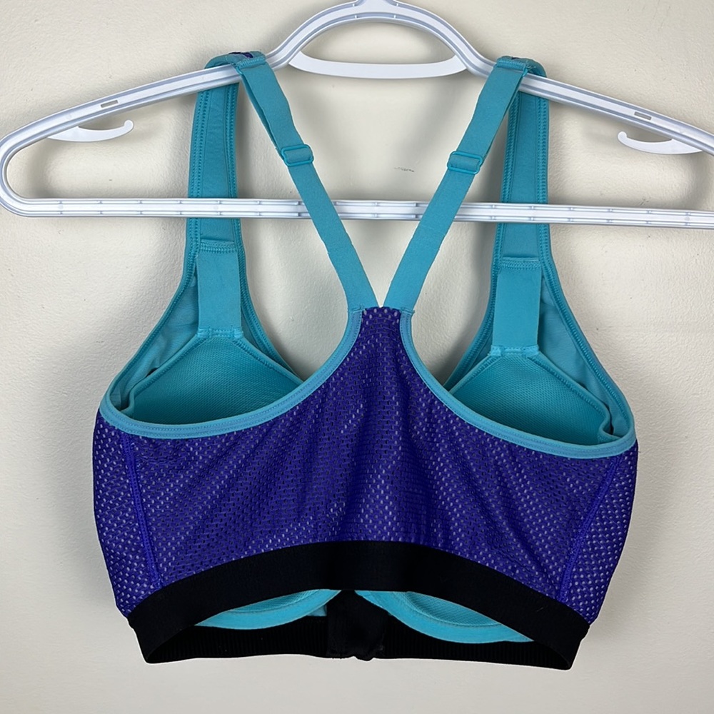 Victoria’s Secret VSX Sport Mesh Sports Bra - Picture 4 of 8